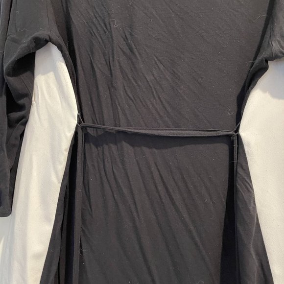 Maternity- business in the front, party in the back - Picture 2 of 3